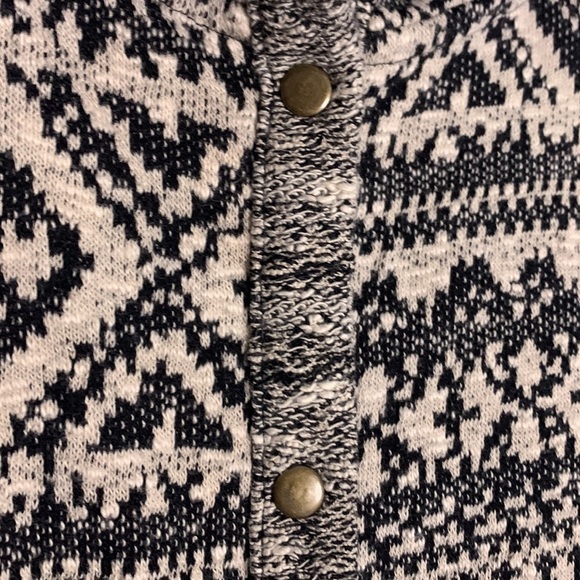 Lucky Brand Hooded Snap Front Jacquard poncho sweater south wester one size - Picture 3 of 5